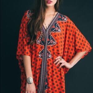 Tigerlily NWT Oversized Boho Kaftan – Navy Orange Agar Print Medium | REVOLVE